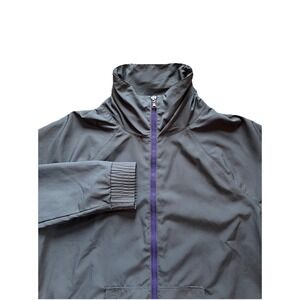 Under Armour Windbreaker Jacket Women's Large Gray Purple Full‎ Zip Lightweight